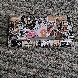 Vintage-lookimg wallet